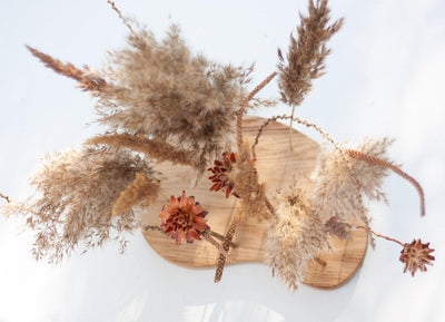 Dried flower Centerpiece - Pampas & Rust - Emerald Rabbit