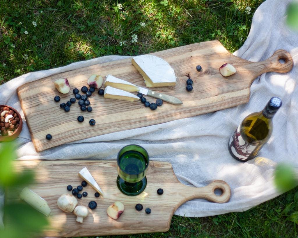 Extra long appetizer tray - Live edge Oak - Emerald Rabbit